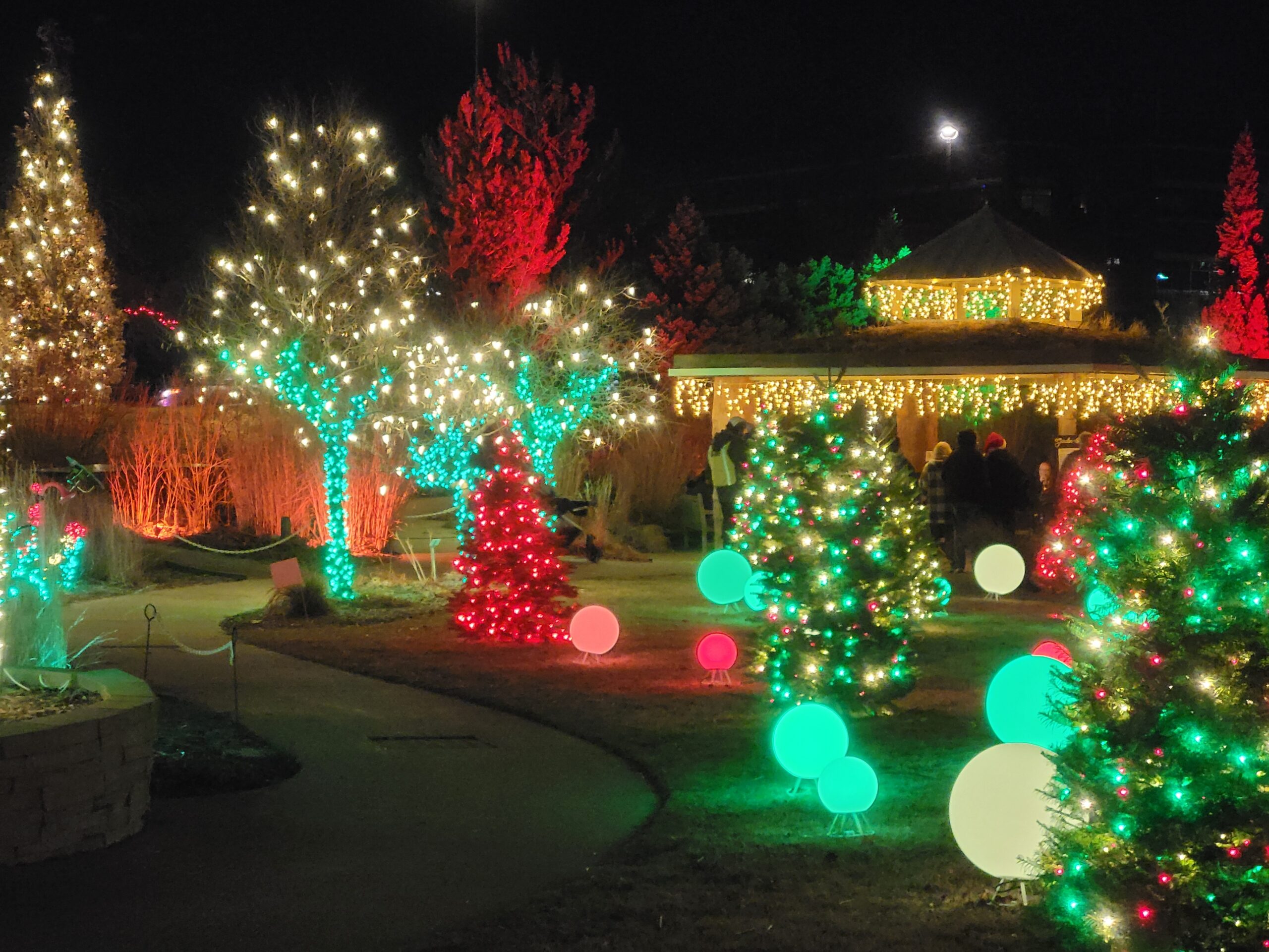 2024 Garden Holiday Lights